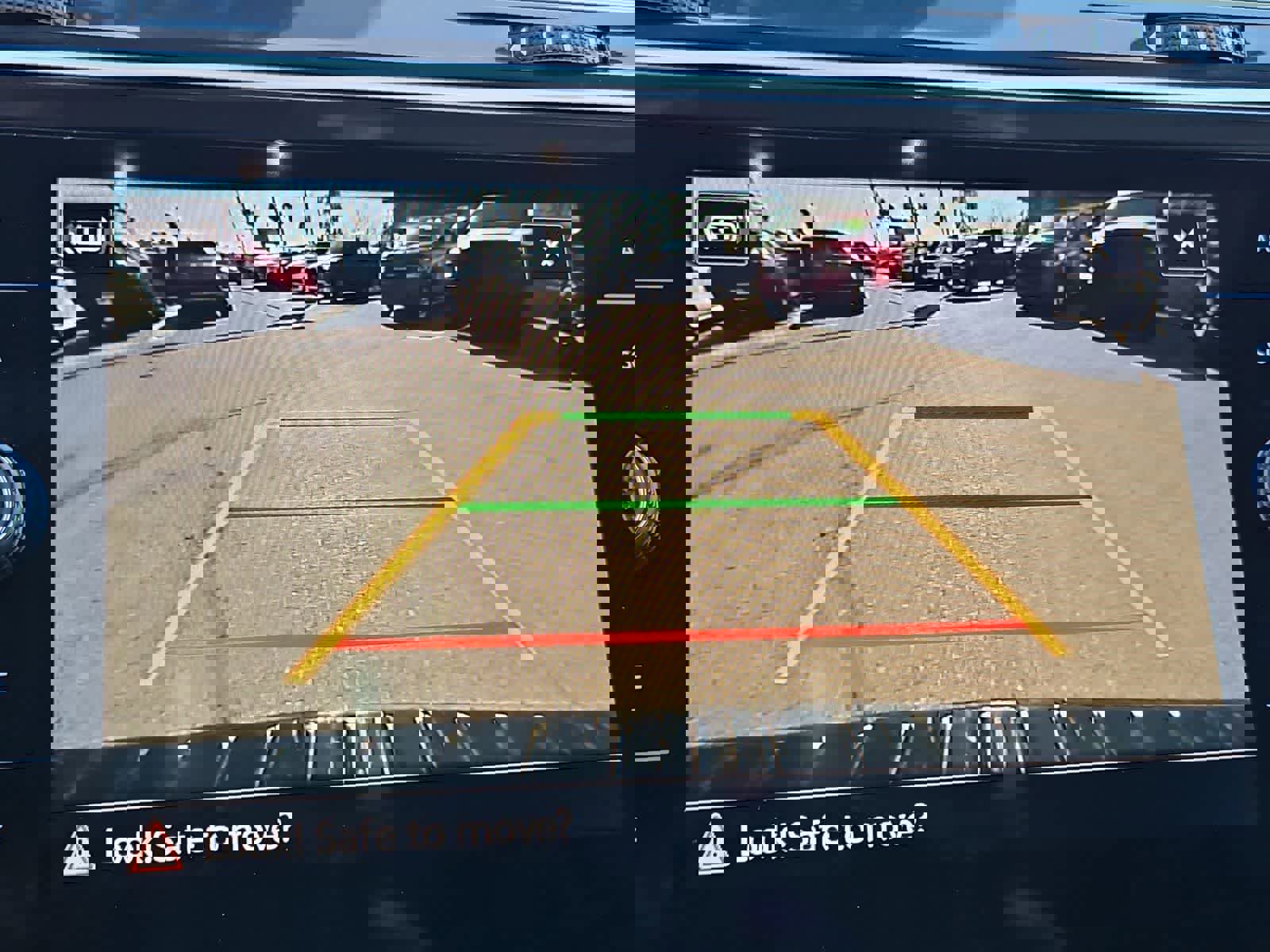 Used 2024 Volkswagen Tiguan SE R-Line image 29