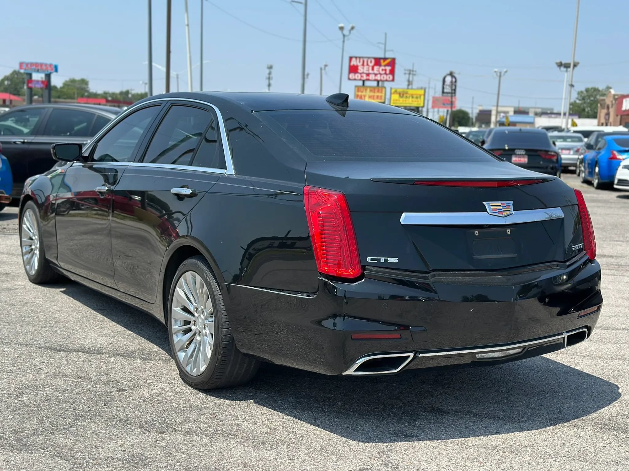 Used 2015 Cadillac CTS Luxury RWD image 8