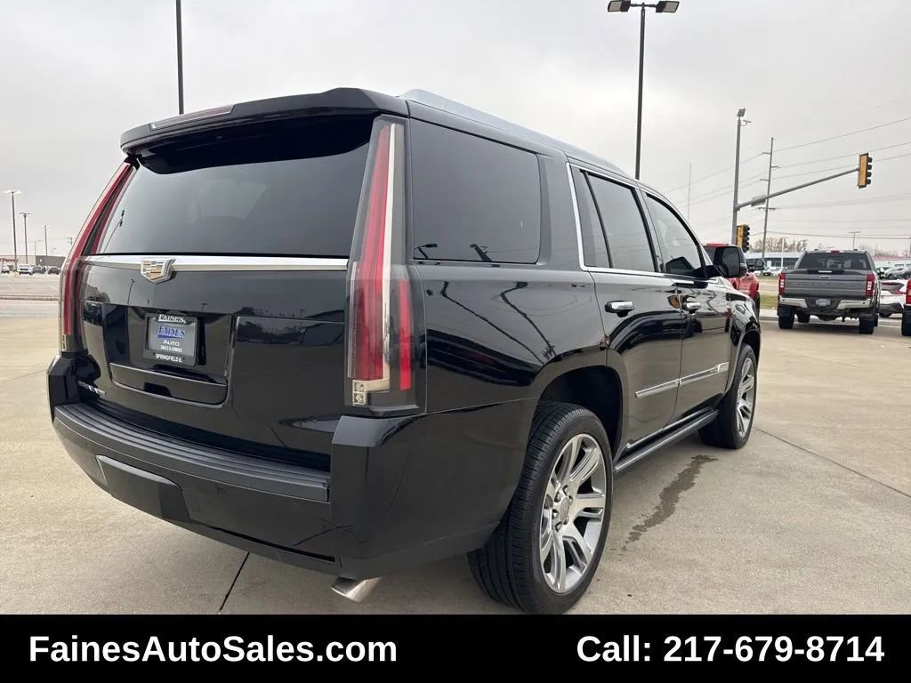Used 2015 Cadillac Escalade Premium image 21