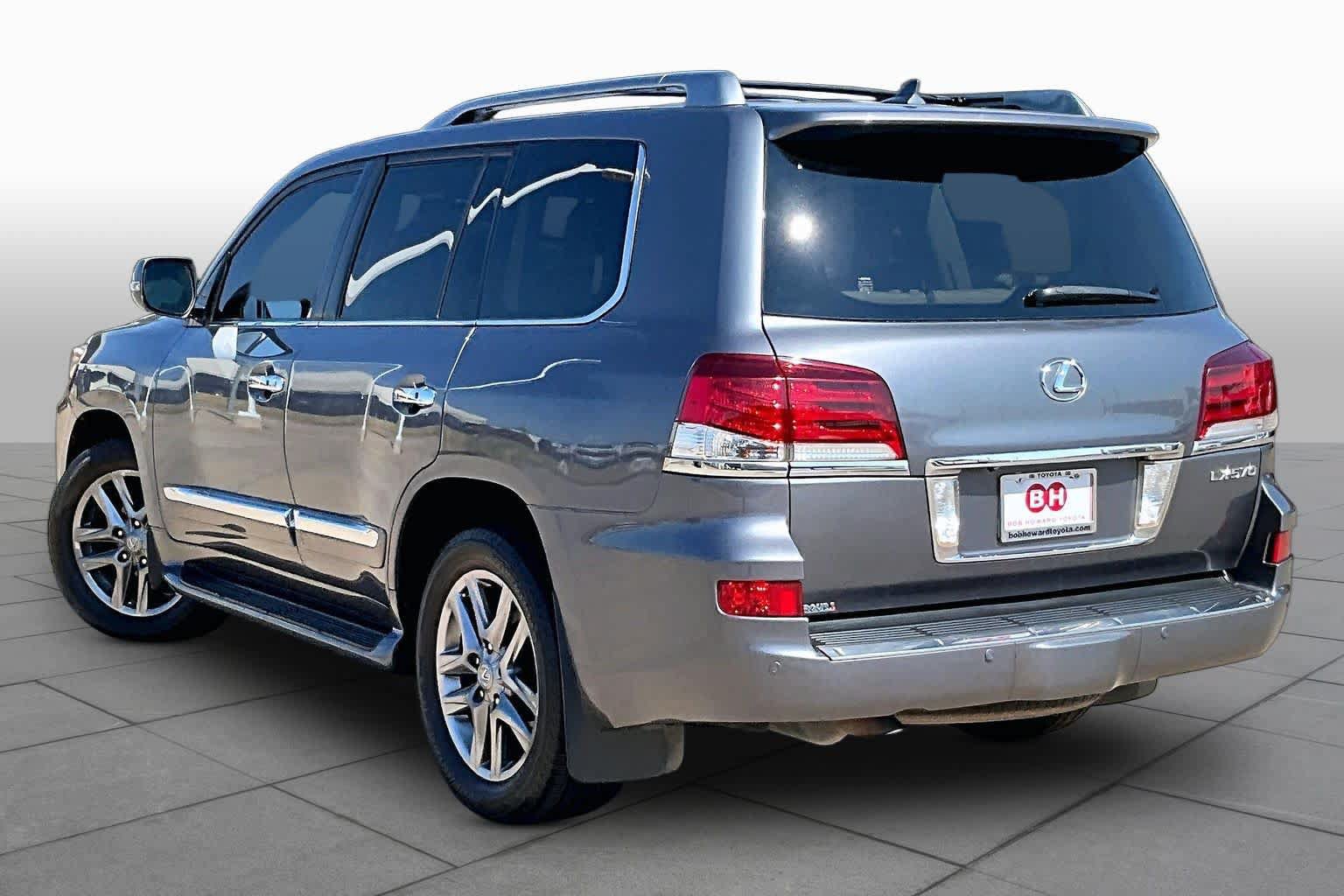 Used 2014 Lexus LX 570 4WD image 12
