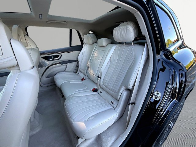 Used 2023 Mercedes-Benz EQS 450+ 4MATIC SUV image 23