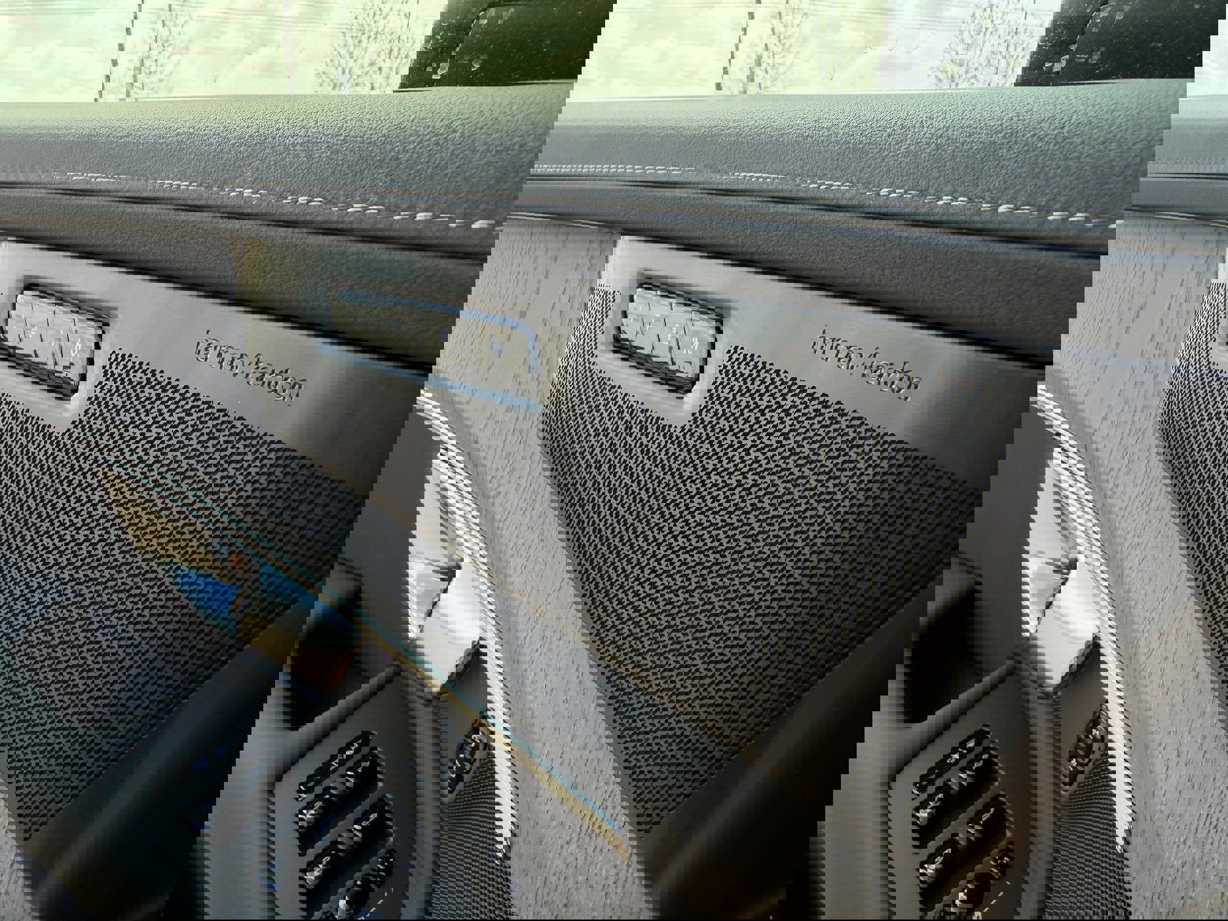 New 2026 Volvo XC90 T8 Ultra w/ Protection Package Premier image 19