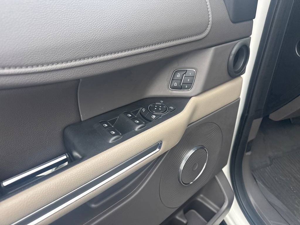 Used 2020 Ford Expedition XLT w/ Equipment Group 202A image 27