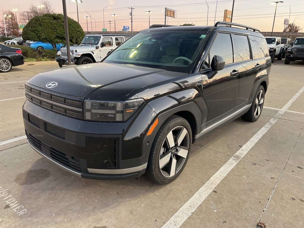 Used 2024 Hyundai Santa Fe Limited image 3