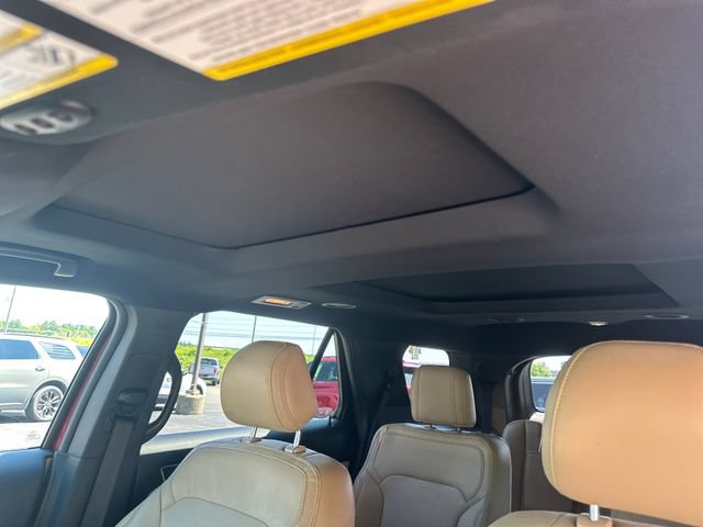 Used 2016 Ford Explorer Limited w/ Equipment Group 301A AWD/4WD image 33