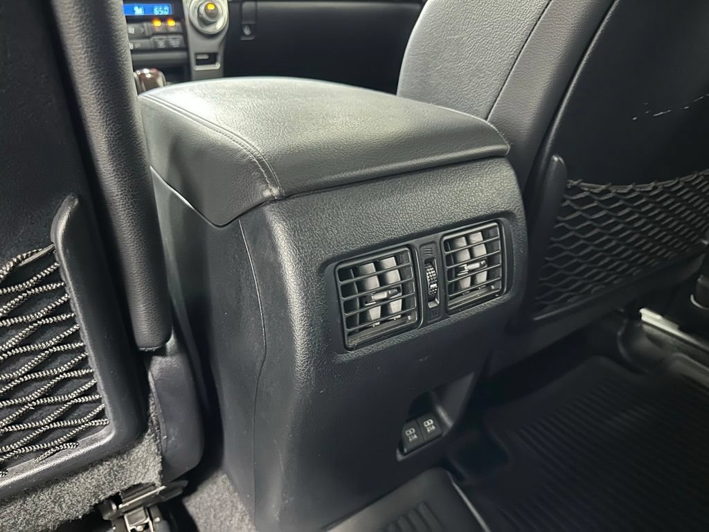 Used 2022 Toyota 4Runner Limited AWD/4WD image 44
