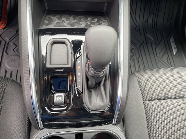 New 2025 GMC Canyon Elevation w/ Convenience Package image 14