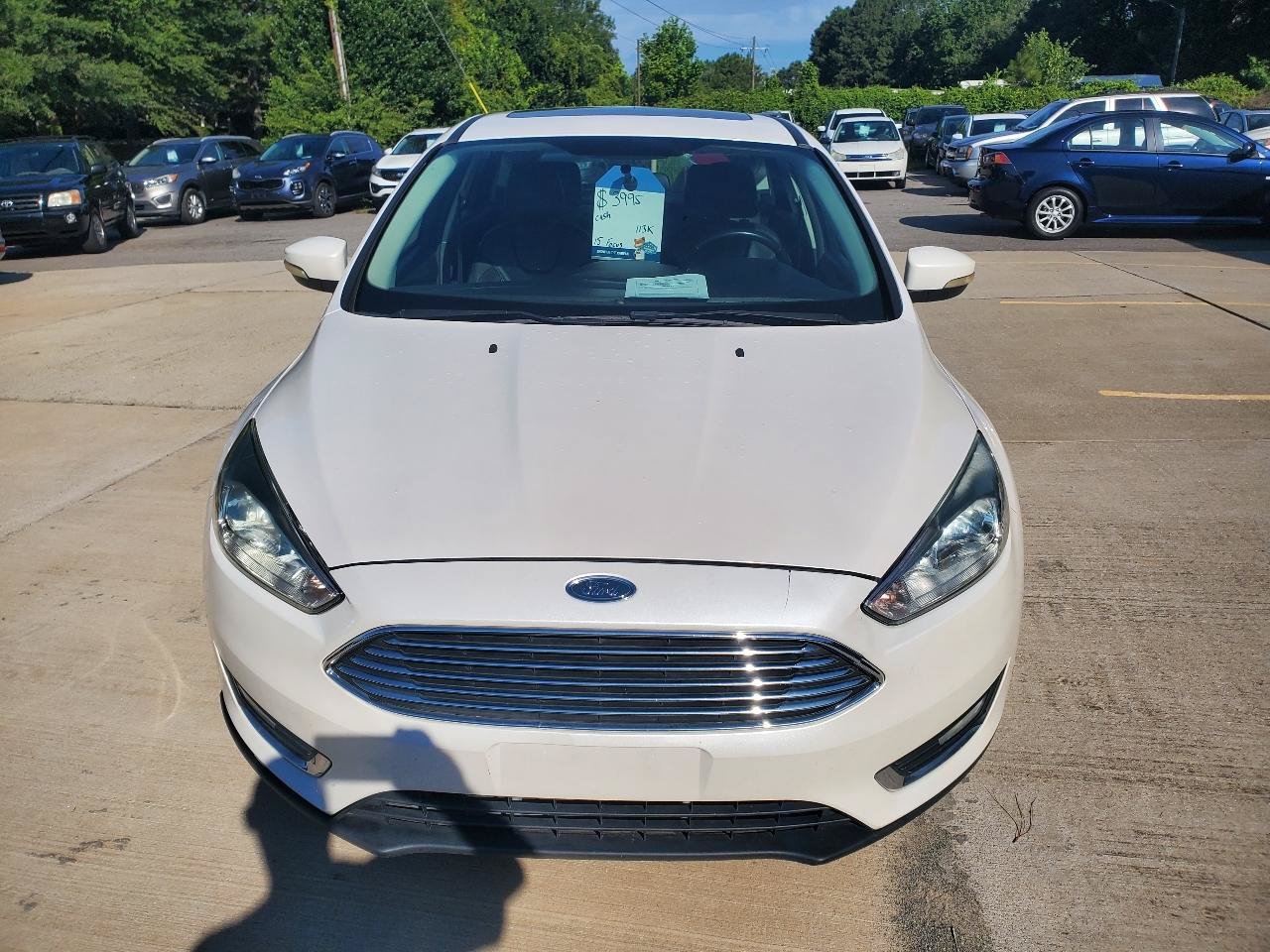 Used 2015 Ford Focus Titanium FWD image 2