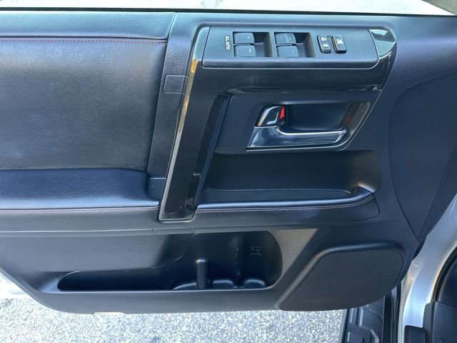 Used 2024 Toyota 4Runner TRD Off-Road image 31