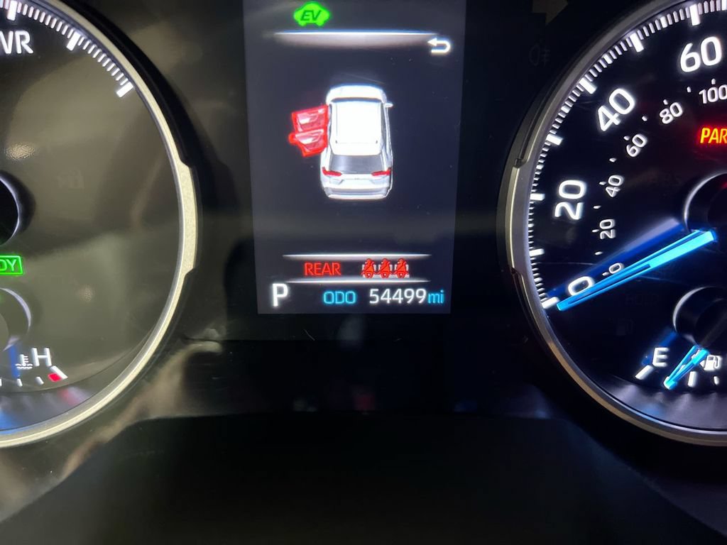 Used 2021 Toyota RAV4 LE AWD/4WD image 13