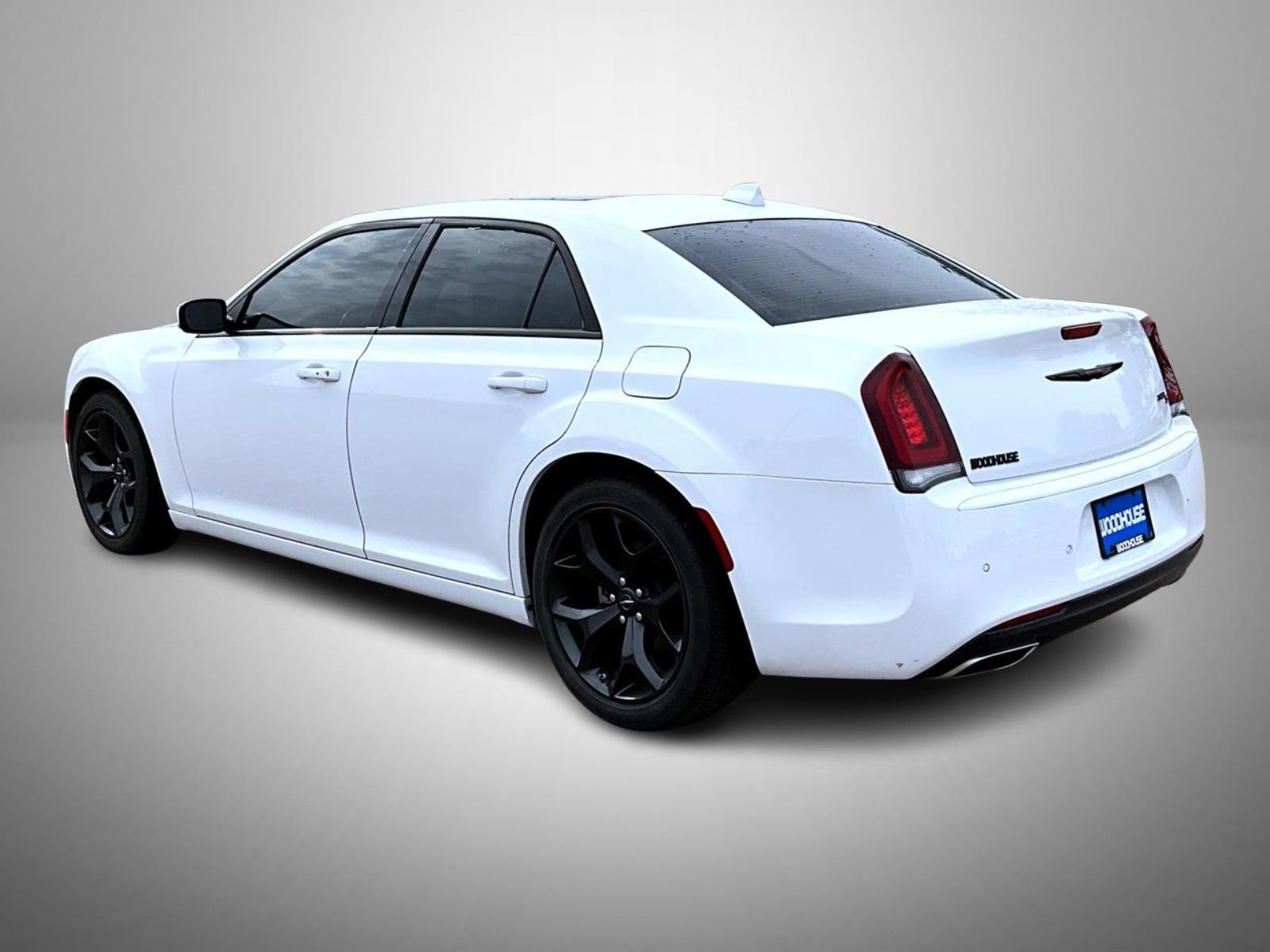 Certified 2022 Chrysler 300 S w/ Comfort Group RWD image 7
