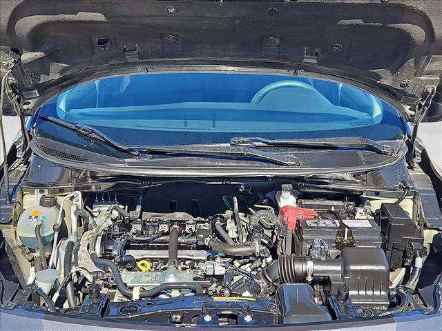 Used 2024 Nissan Versa SR image 21