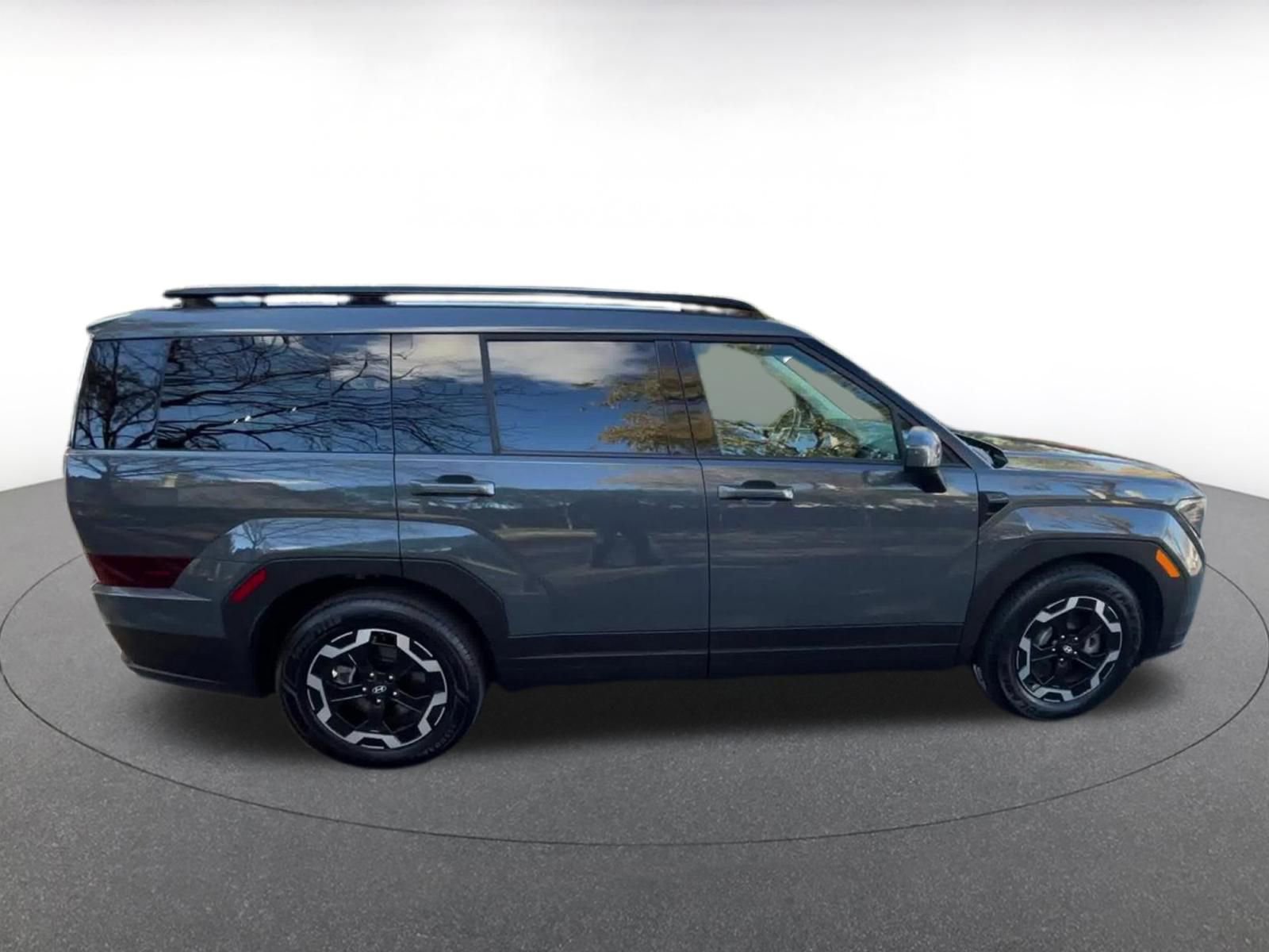 Used 2025 Hyundai Santa Fe SEL image 16