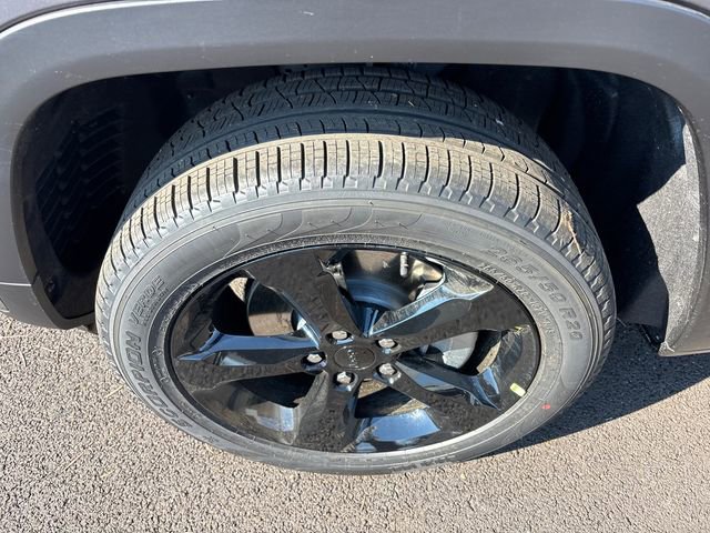 New 2026 Jeep Grand Cherokee L Limited AWD/4WD image 35