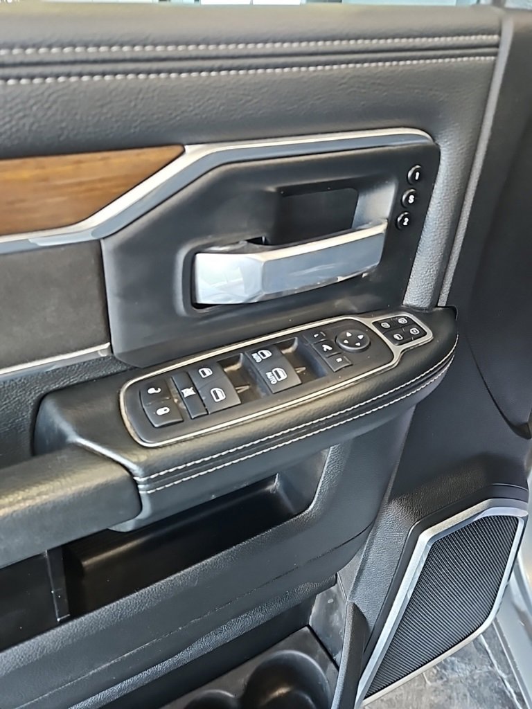 Used 2024 RAM 2500 Laramie image 27