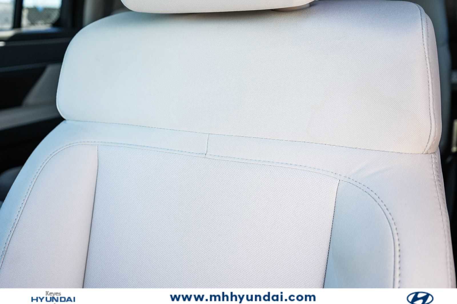 New 2026 Hyundai Santa Fe SE FWD image 26