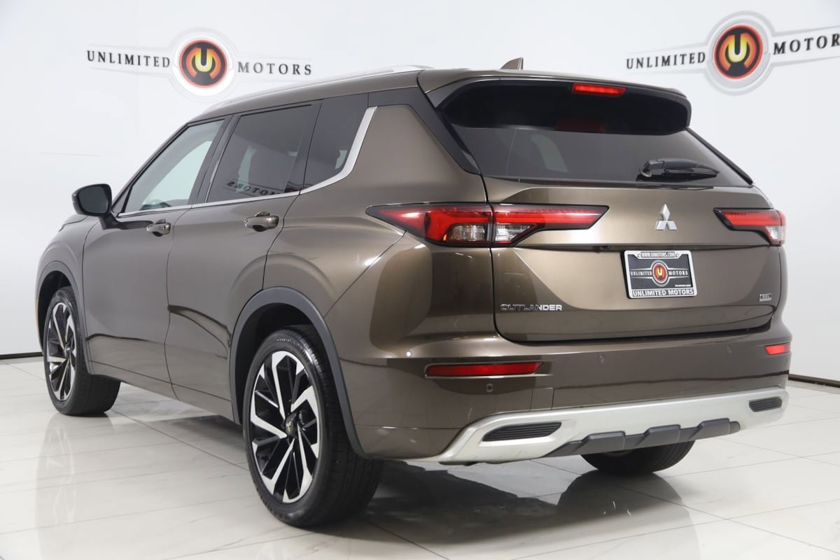 Used 2022 Mitsubishi Outlander SEL AWD/4WD image 4