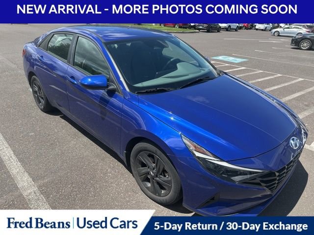 Used 2022 Hyundai Elantra SEL FWD image 13