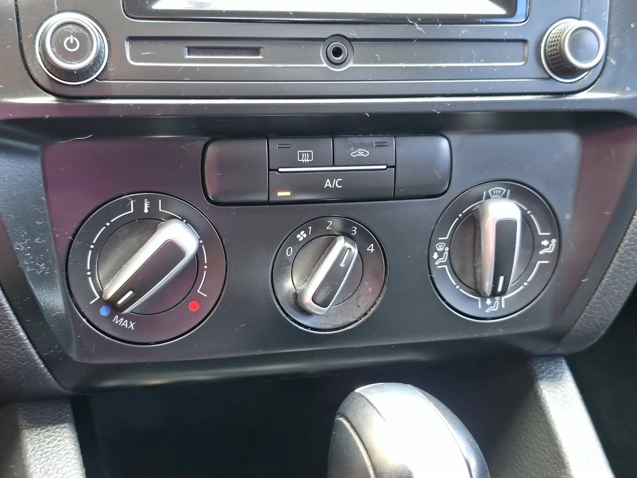 Used 2018 Volkswagen Jetta S FWD image 21