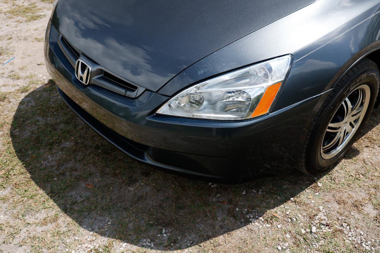 Used 2004 Honda Accord LX image 25