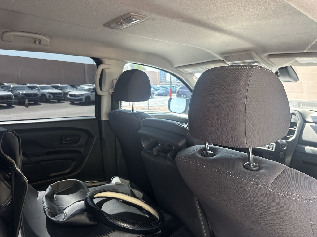 Used 2022 Nissan Titan S w/ S Utility Package RWD image 27