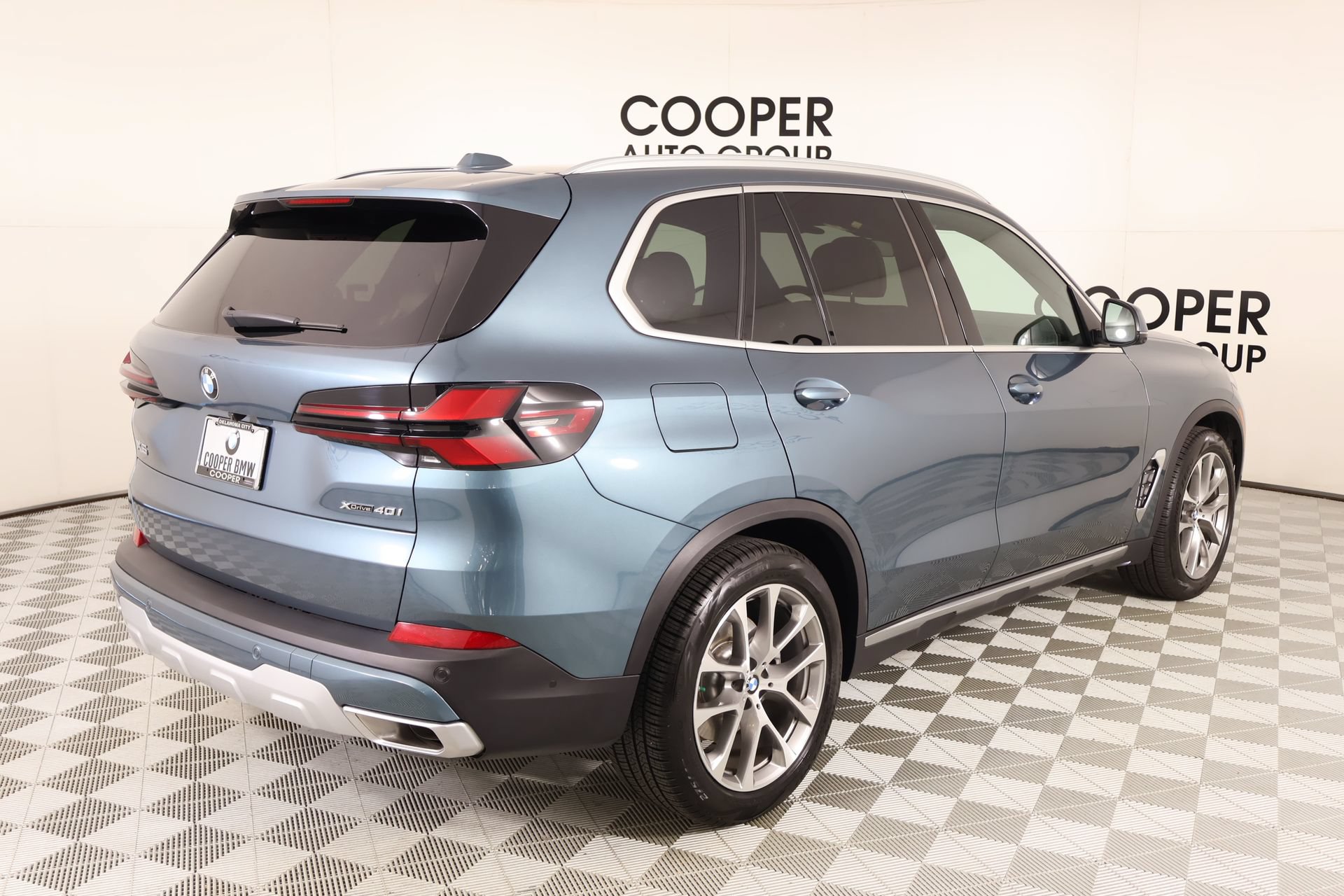 Used 2025 BMW X5 xDrive40i AWD/4WD image 21
