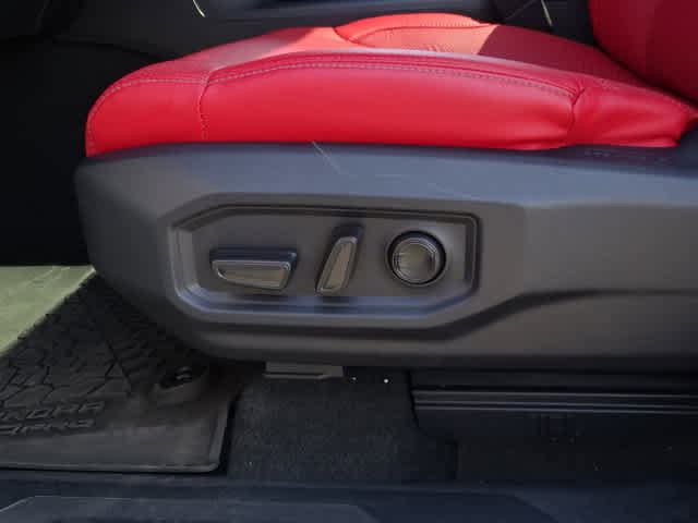 Used 2025 Toyota Tundra TRD Pro w/ Tow Tech Package AWD/4WD image 17
