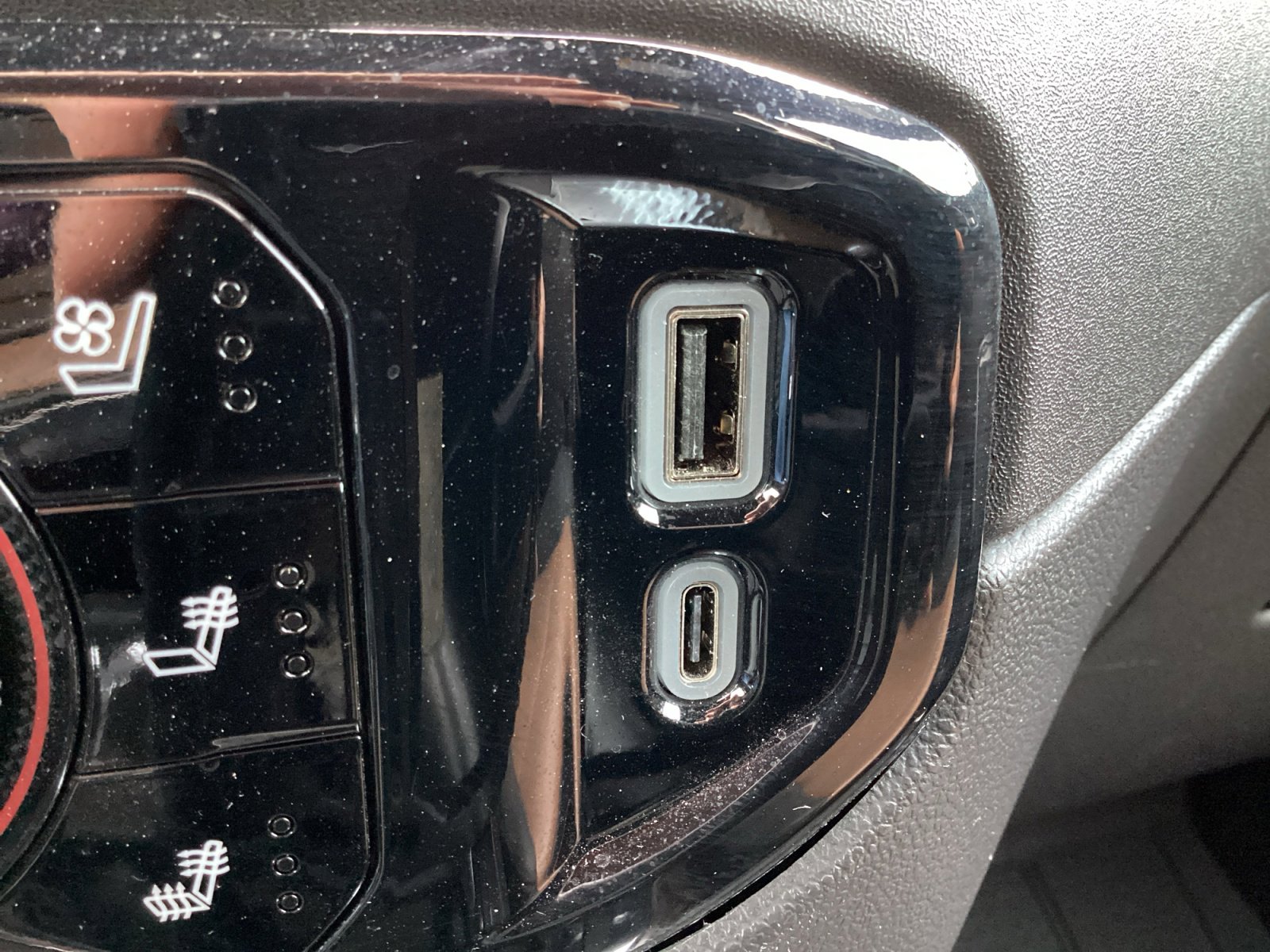 Used 2025 Chevrolet Silverado 1500 High Country image 27