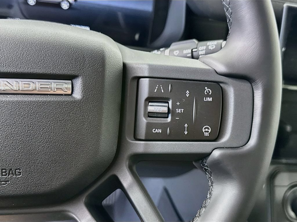 New 2026 Land Rover Defender 110 X-Dynamic SE AWD/4WD image 12