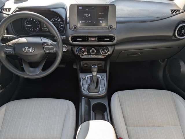 Used 2023 Hyundai Kona SEL FWD image 11