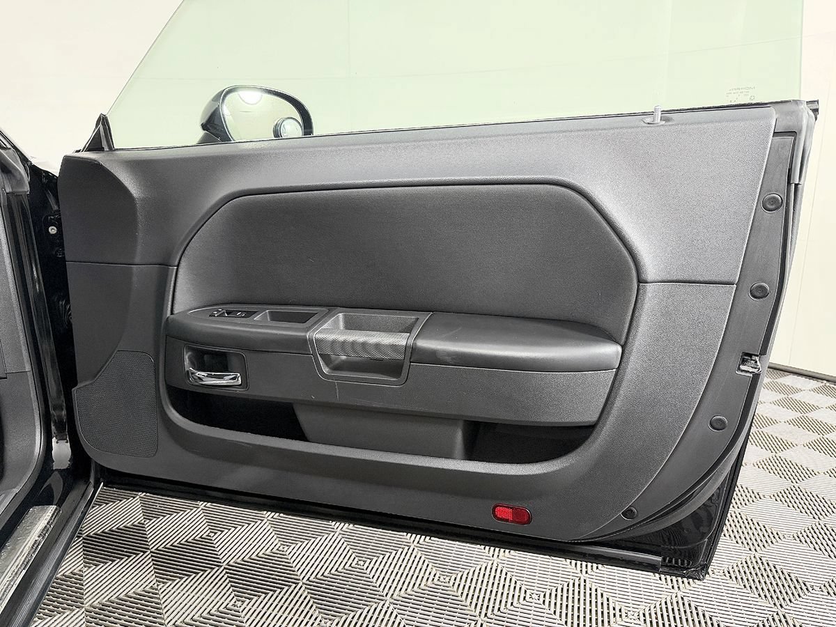 Used 2012 Dodge Challenger R/T RWD image 35