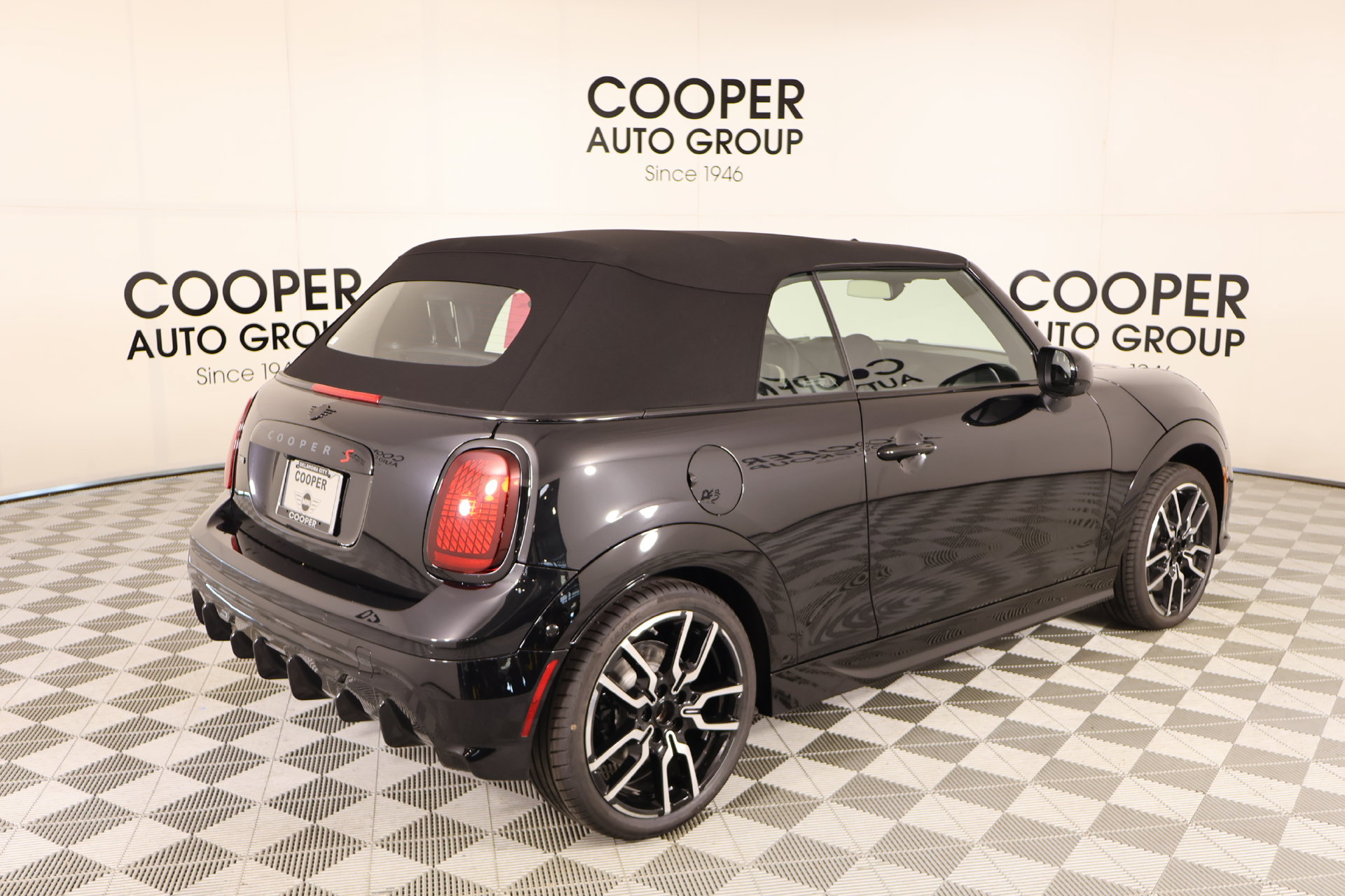 New 2026 MINI Cooper S FWD image 18