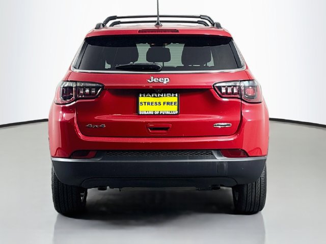 Used 2023 Jeep Compass Latitude AWD/4WD image 6