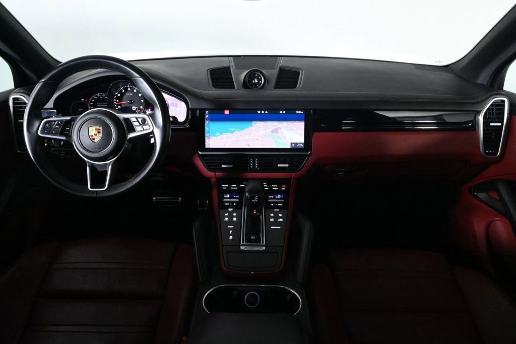 Certified 2021 Porsche Cayenne S image 12