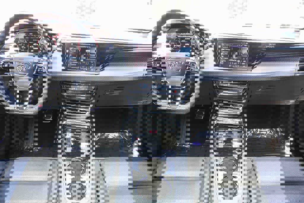 Used 2024 Audi RS e-tron GT w/ Carbon Performance Package image 13