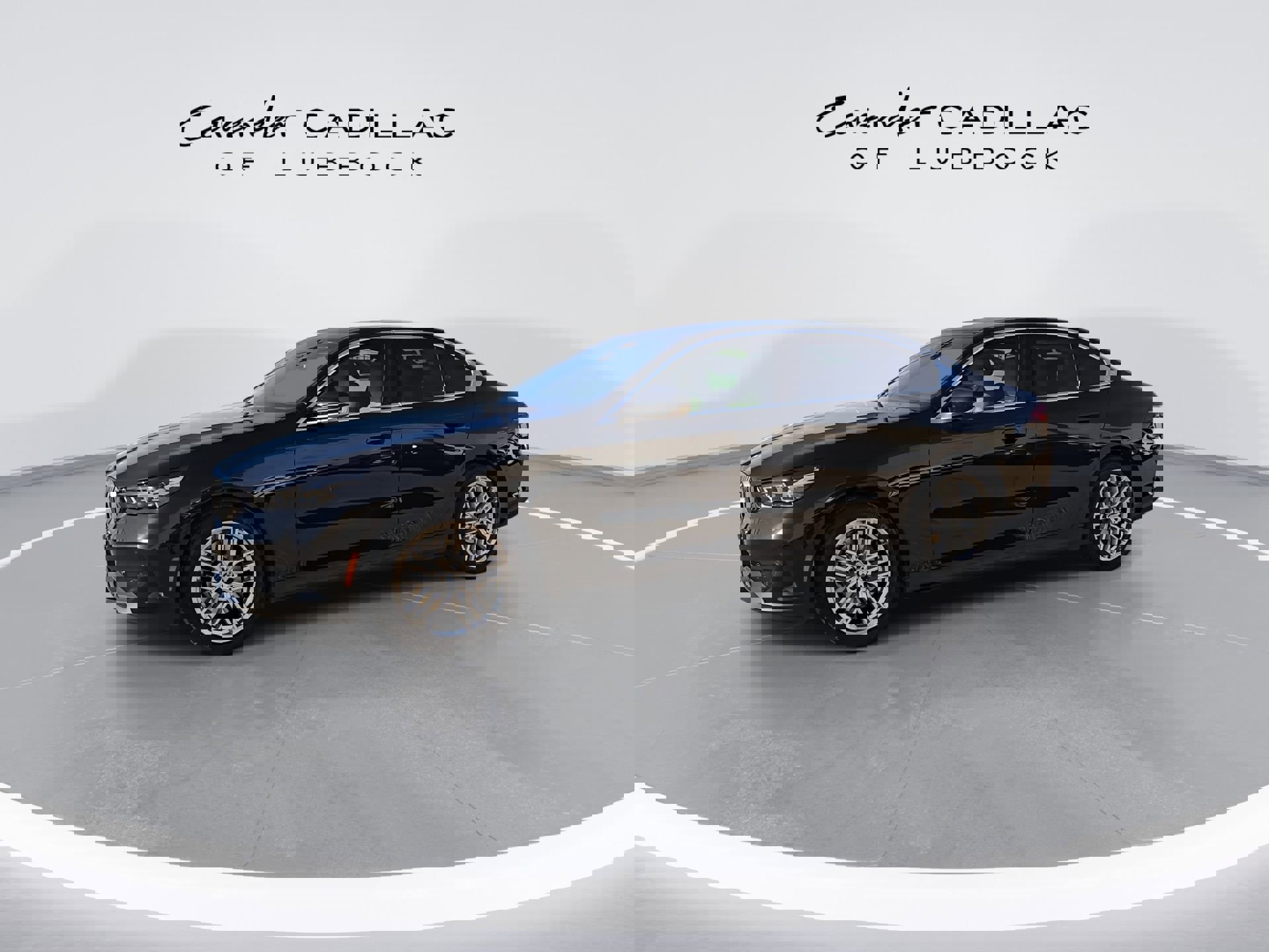 Used 2024 BMW 530i xDrive w/ Premium Package image 5