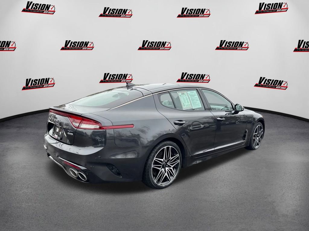 Used 2022 Kia Stinger GT1 image 5