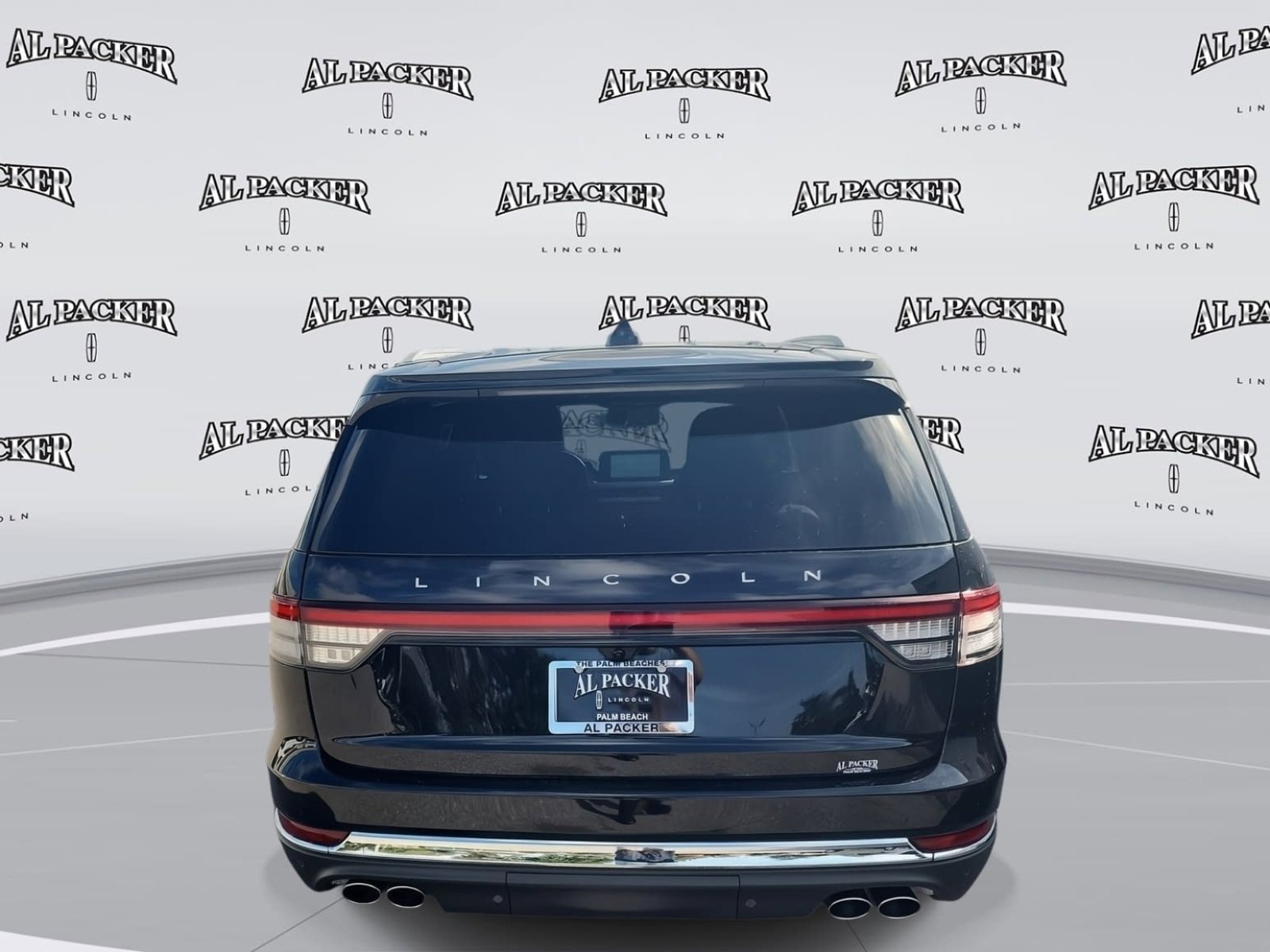 New 2026 Lincoln Aviator 2WD image 3