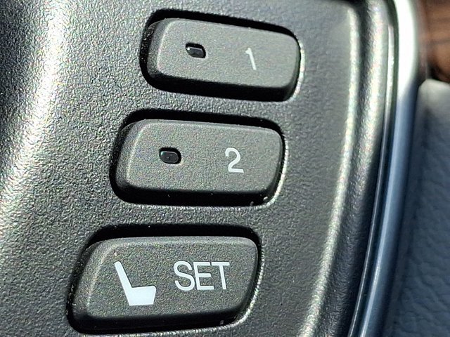 Used 2021 Honda CR-V Touring image 27