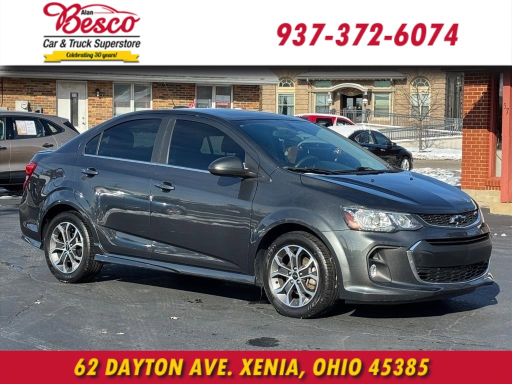 Used 2018 Chevrolet Sonic LT w/ Convenience Package image 1