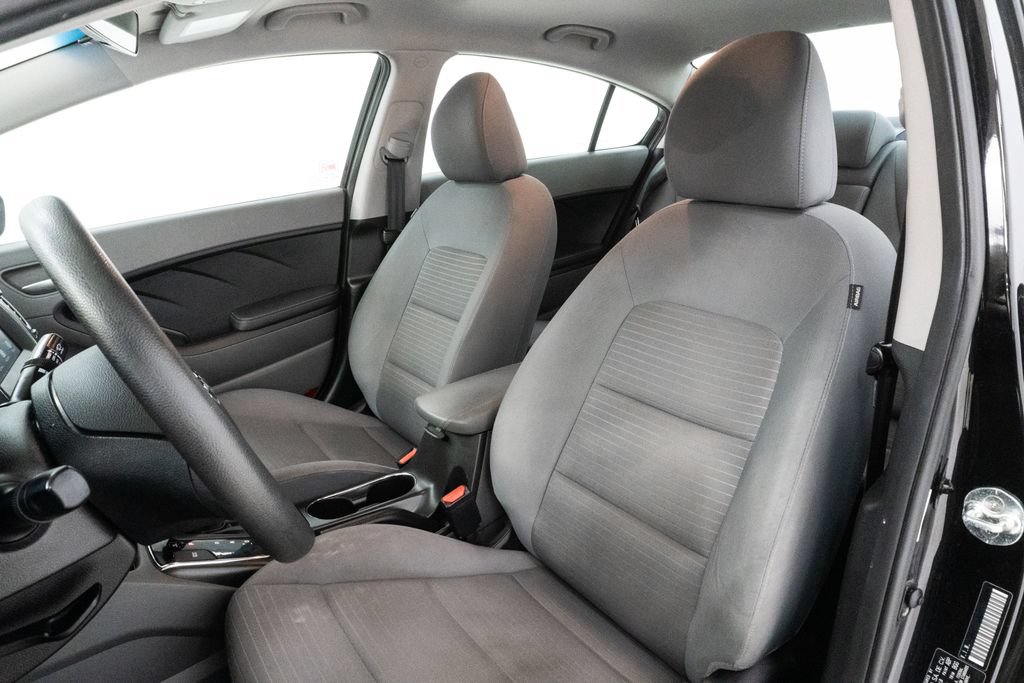 Used 2018 Kia Forte LX w/ LX Popular Package FWD image 10
