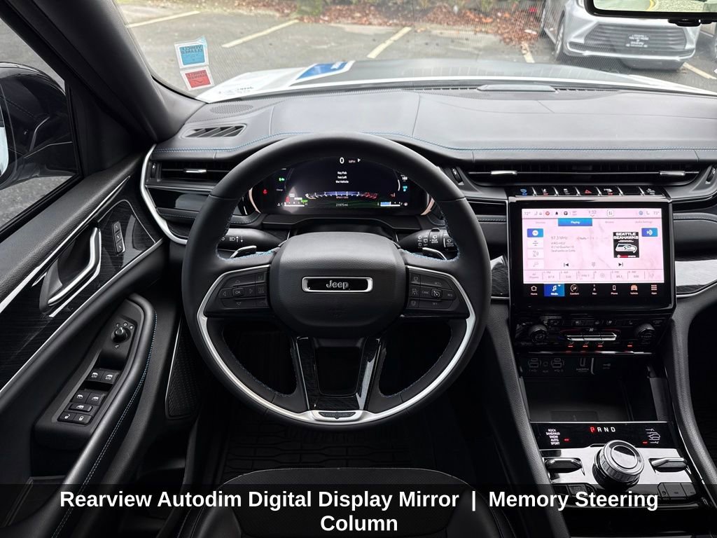 Used 2023 Jeep Grand Cherokee Trailhawk w/ Advanced Protech Group II image 17