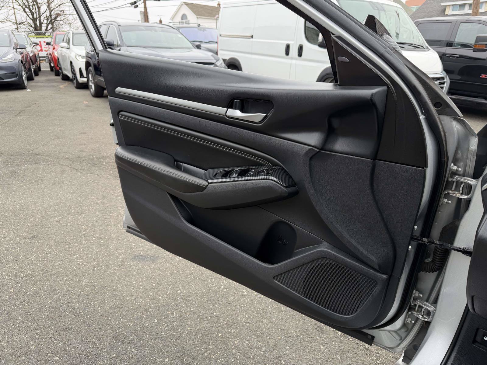 Used 2022 Nissan Altima 2.5 SL FWD image 30