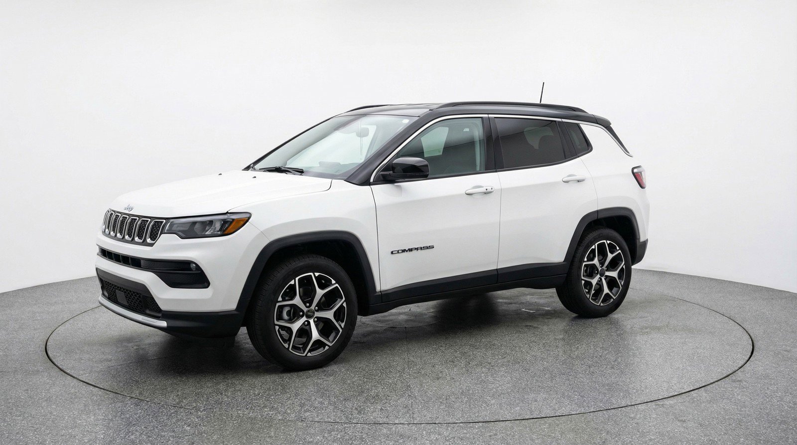 Used 2025 Jeep Compass Limited image 3