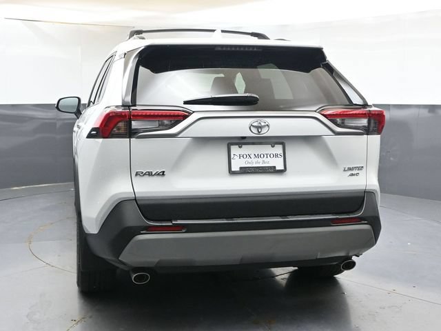 Used 2025 Toyota RAV4 Limited w/ Weather Package AWD/4WD image 4