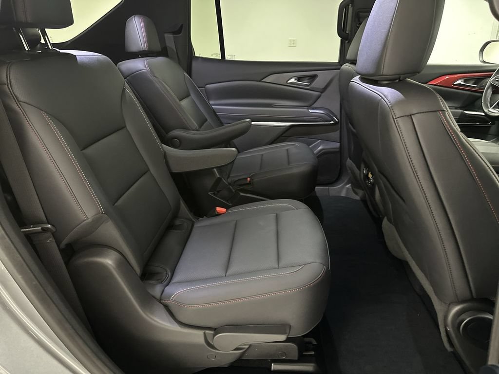 Used 2026 Chevrolet Traverse Z71 w/ Driver Confidence Package AWD/4WD image 21