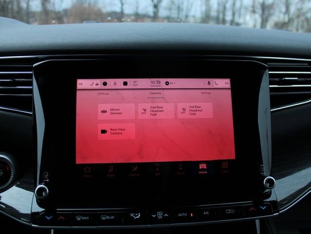 Used 2022 Jeep Wagoneer Series III w/ Flexible Seating Group image 24