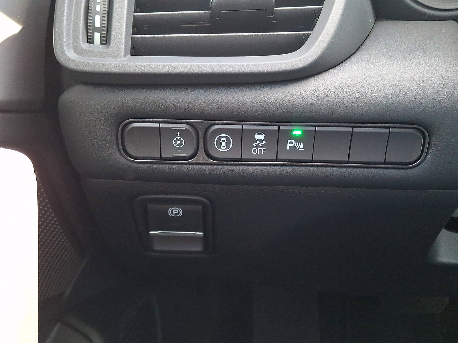 Certified 2025 Acura TLX w/ Technology Package image 28