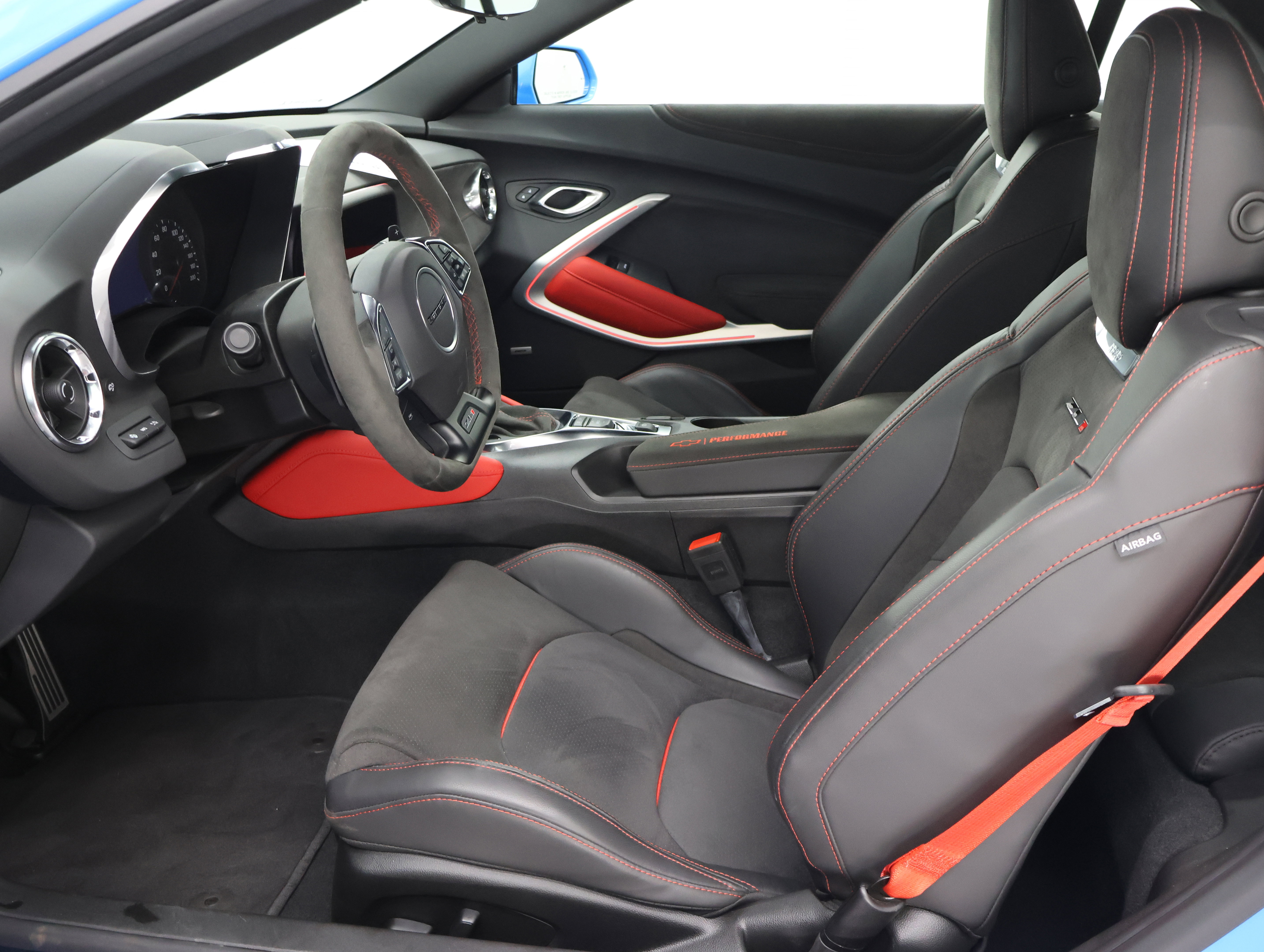 Used 2023 Chevrolet Camaro ZL1 RWD image 8