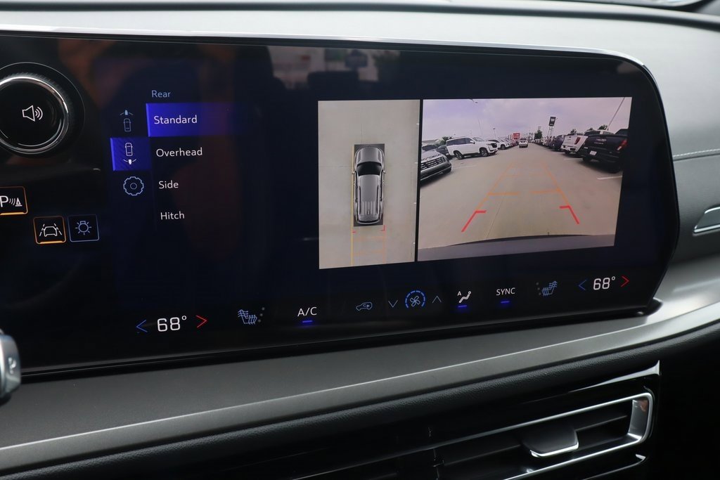 New 2026 Chevrolet Traverse LT w/ Driver Confidence Package image 6